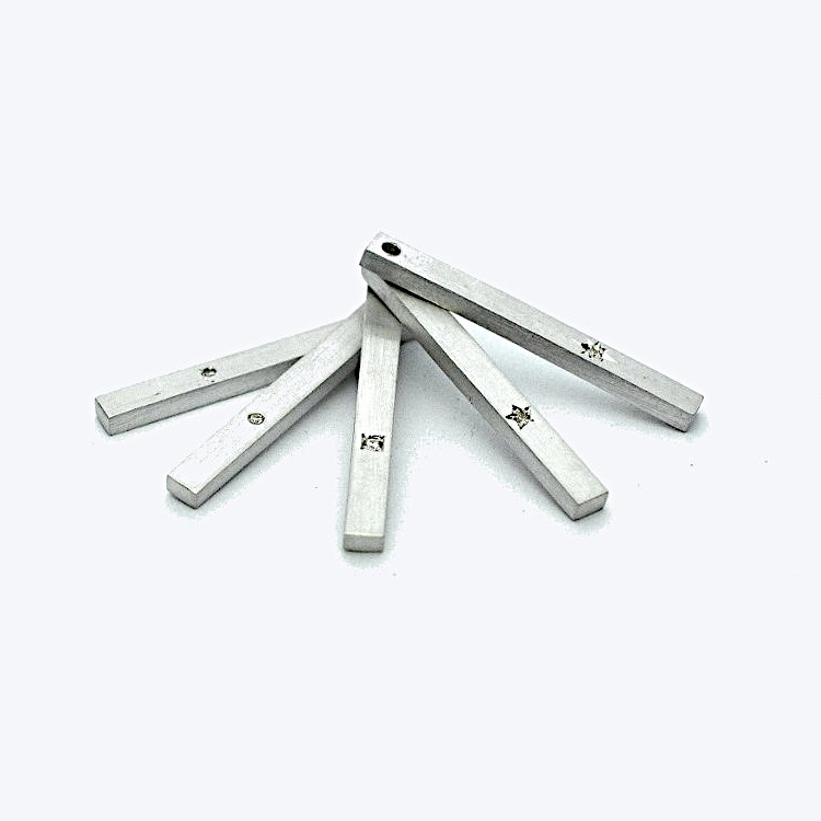 指輪の石留めについて